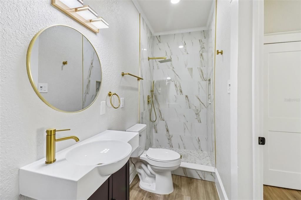 For Sale: $550,000 (4 beds, 3 baths, 1483 Square Feet)