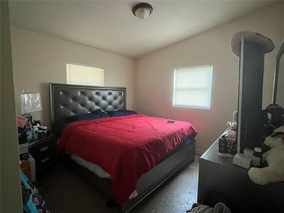 В аренду: $1,795 (3 спален, 1 ванн, 888 Квадратных фут)