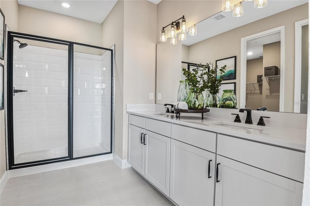 En Venta: $360,265 (4 camas, 2 baños, 1920 Pies cuadrados)