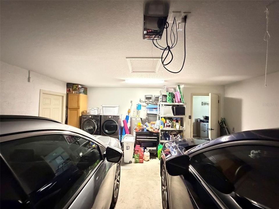 На продажу: $240,000 (3 спален, 2 ванн, 1331 Квадратных фут)