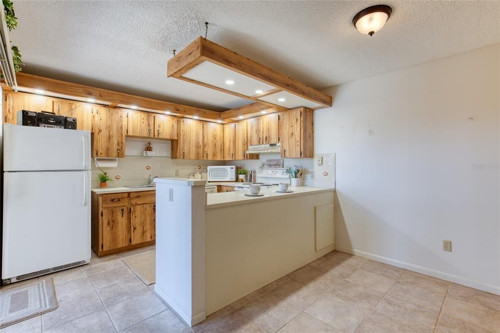 En Venta: $315,000 (2 camas, 2 baños, 1328 Pies cuadrados)