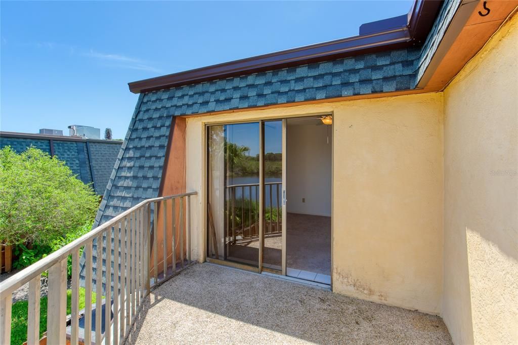 En Venta: $315,000 (2 camas, 2 baños, 1328 Pies cuadrados)
