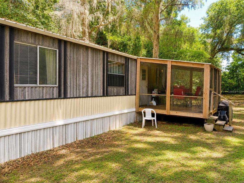 For Sale: $195,999 (7 beds, 0 baths, 1769 Square Feet)