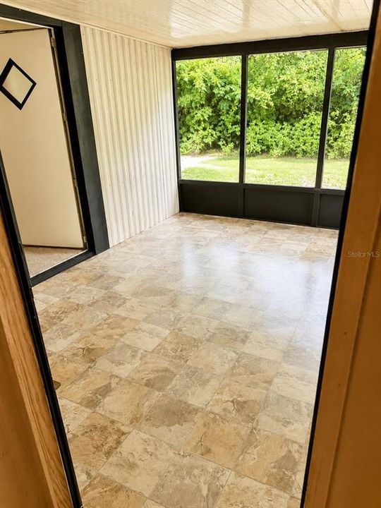 For Sale: $195,999 (7 beds, 0 baths, 1769 Square Feet)