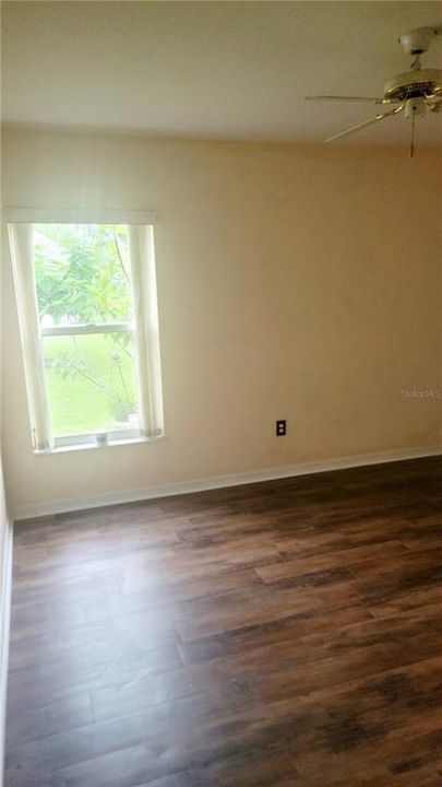 En Venta: $585,000 (3 camas, 2 baños, 2433 Pies cuadrados)
