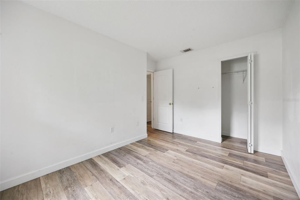 На продажу: $269,000 (3 спален, 1 ванн, 1134 Квадратных фут)