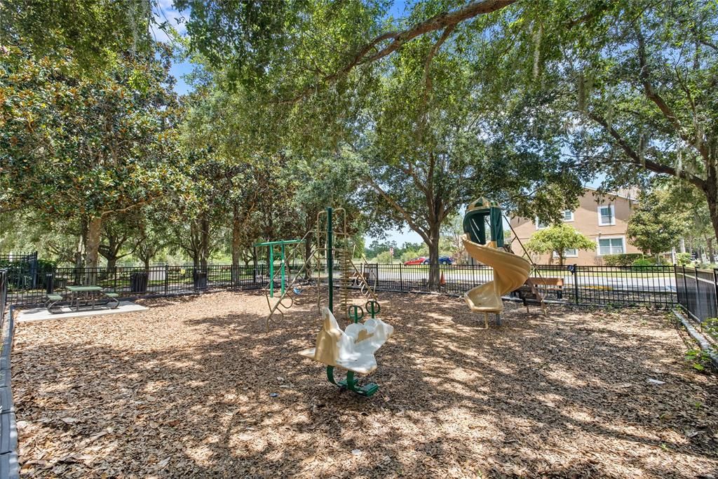 For Sale: $398,000 (4 beds, 3 baths, 1595 Square Feet)