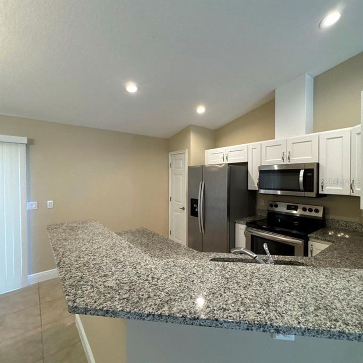 For Sale: $252,000 (3 beds, 2 baths, 1431 Square Feet)