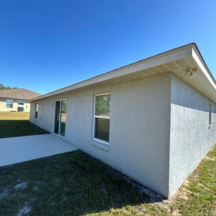 For Sale: $252,000 (3 beds, 2 baths, 1431 Square Feet)