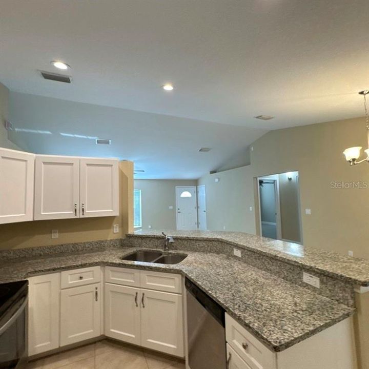 For Sale: $252,000 (3 beds, 2 baths, 1431 Square Feet)