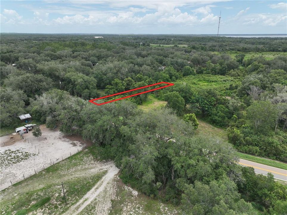 En Venta: $16,000 (0.38 acres)
