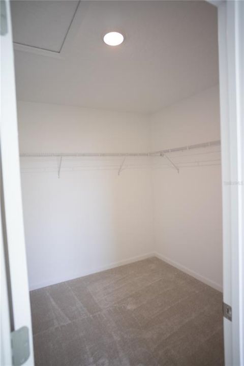 В аренду: $3,100 (4 спален, 3 ванн, 2091 Квадратных фут)