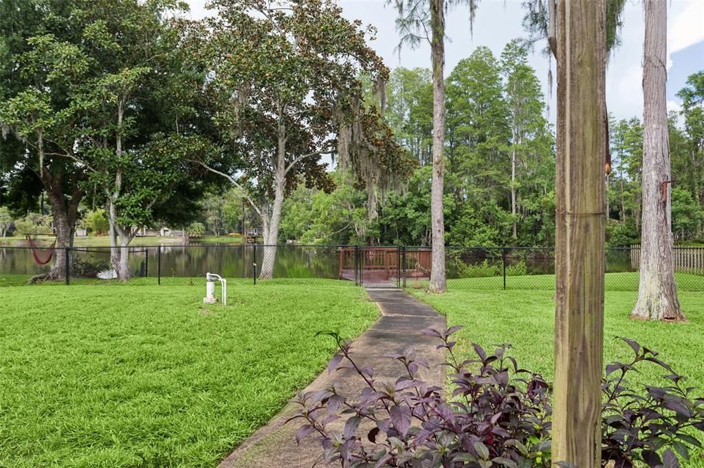 En Venta: $399,900 (3 camas, 2 baños, 1656 Pies cuadrados)