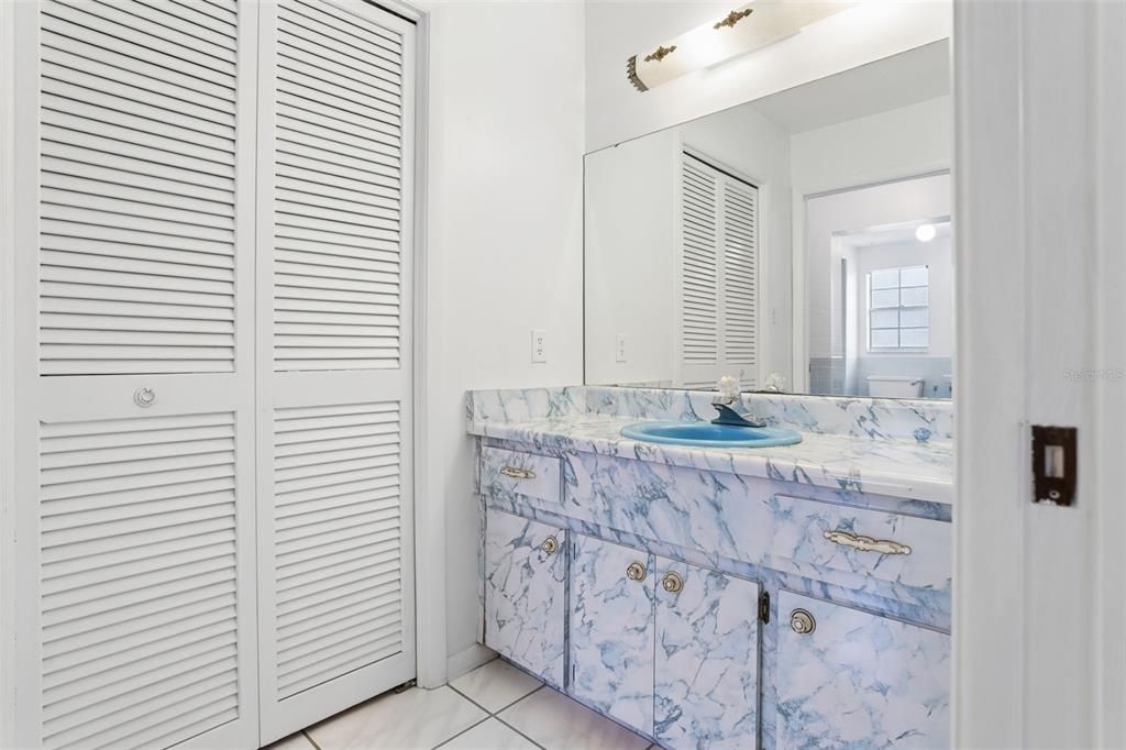 En Venta: $399,900 (3 camas, 2 baños, 1656 Pies cuadrados)