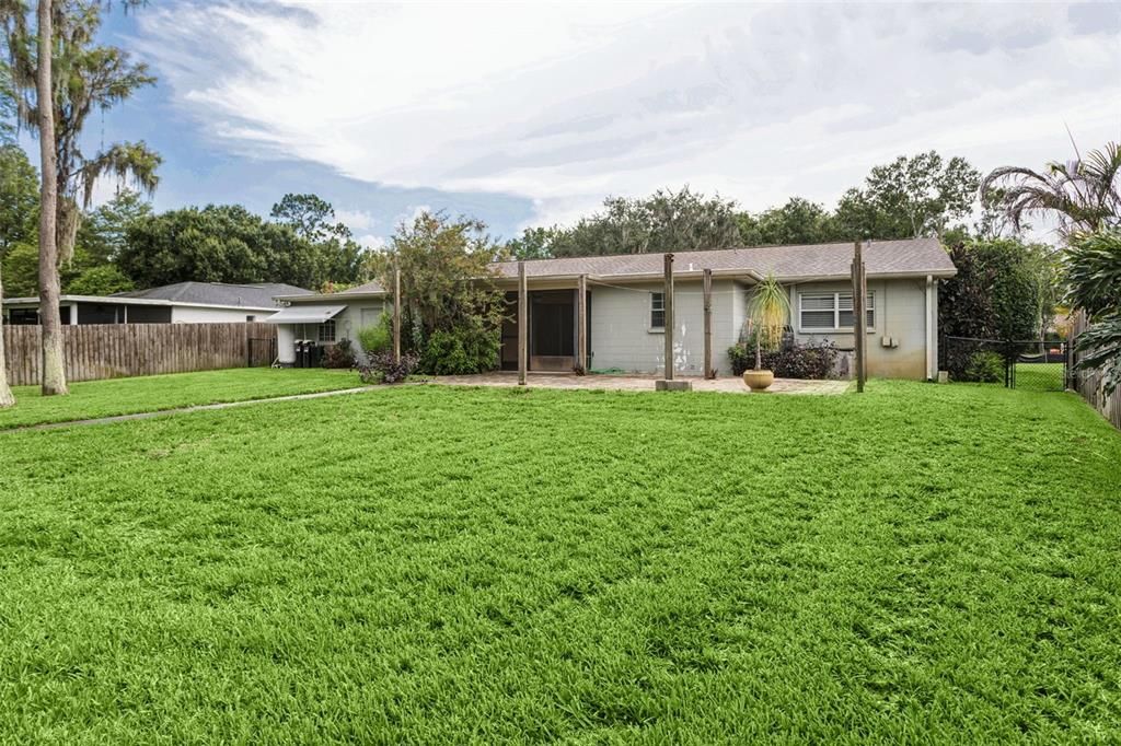 En Venta: $399,900 (3 camas, 2 baños, 1656 Pies cuadrados)