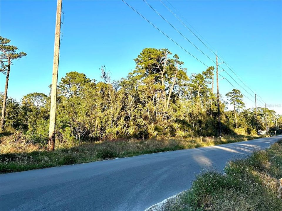 На продажу: $19,900 (0.26 acres)