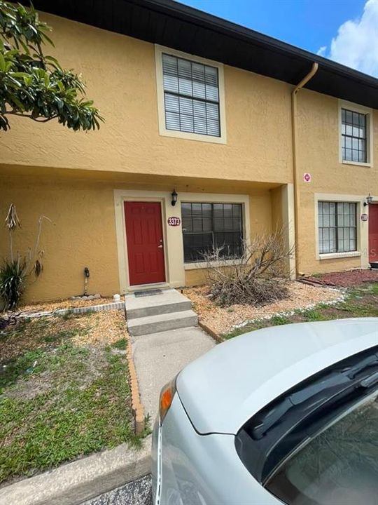 For Sale: $169,000 (2 beds, 2 baths, 1031 Square Feet)