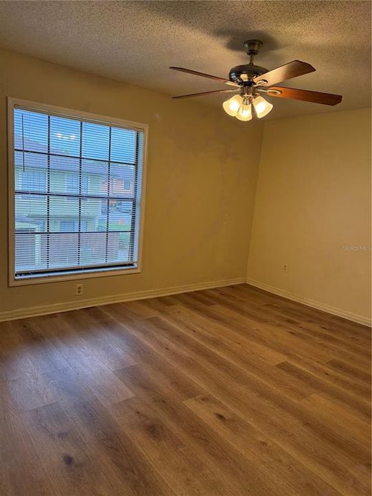 En Venta: $175,000 (2 camas, 2 baños, 1031 Pies cuadrados)