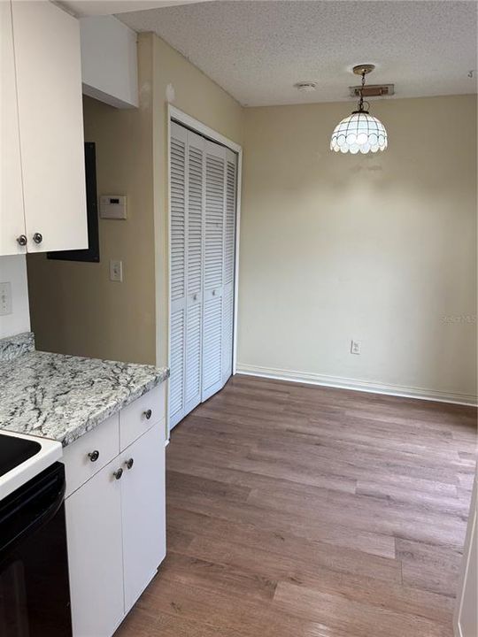 En Venta: $175,000 (2 camas, 2 baños, 1031 Pies cuadrados)