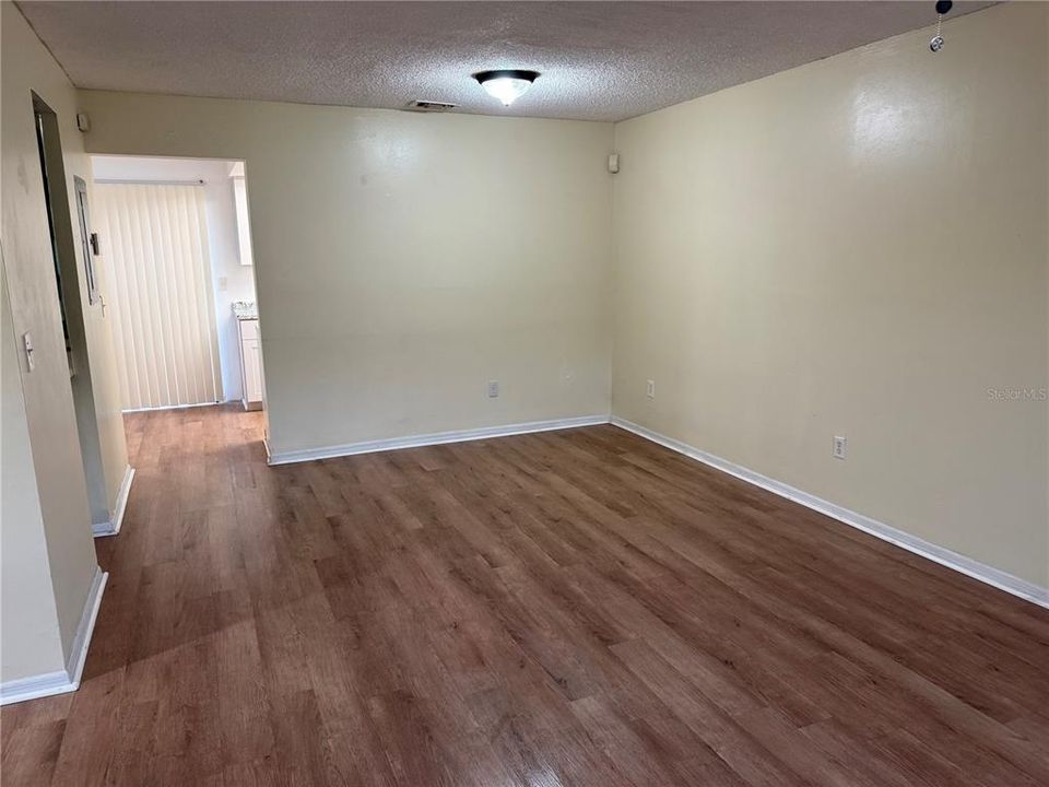 En Venta: $175,000 (2 camas, 2 baños, 1031 Pies cuadrados)