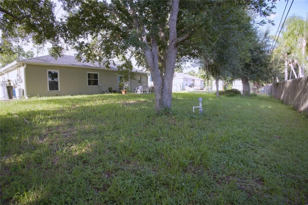 For Sale: $249,900 (3 beds, 2 baths, 1214 Square Feet)
