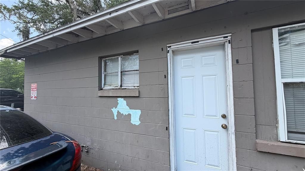 For Sale: $450,000 (8 beds, 0 baths, 2190 Square Feet)