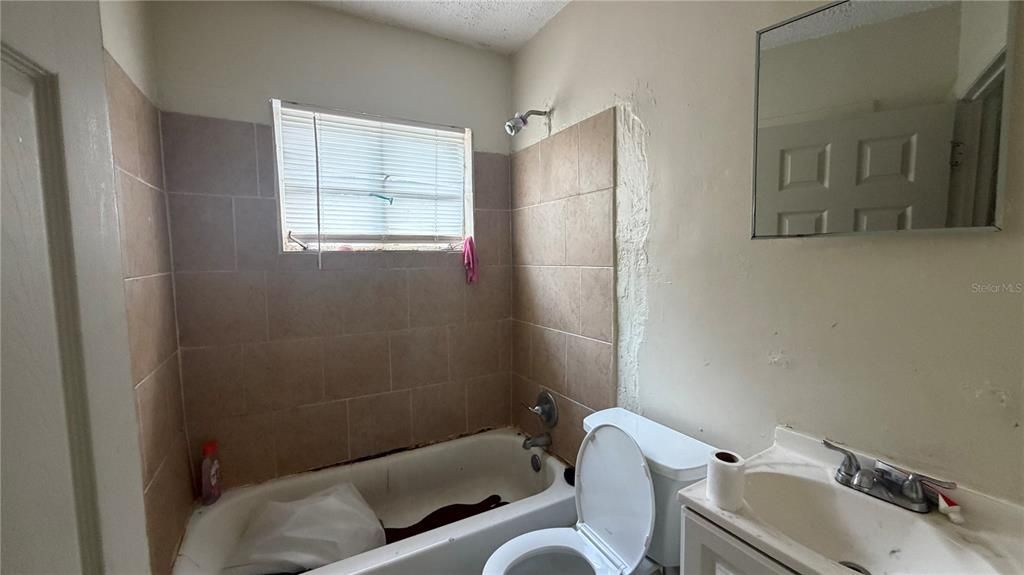 For Sale: $450,000 (8 beds, 0 baths, 2190 Square Feet)