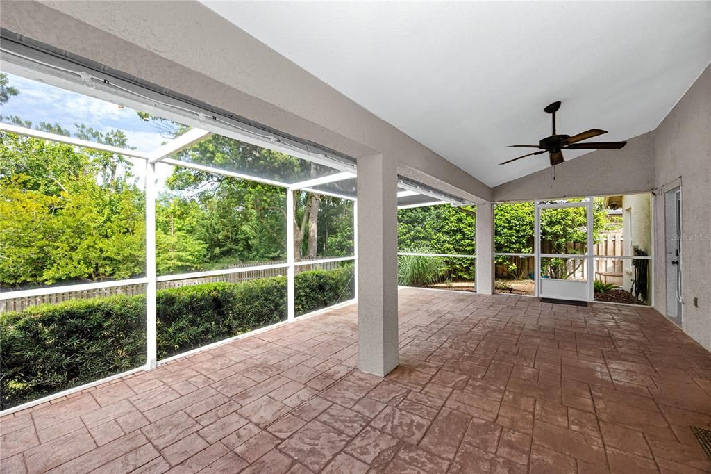For Sale: $615,000 (4 beds, 2 baths, 2234 Square Feet)