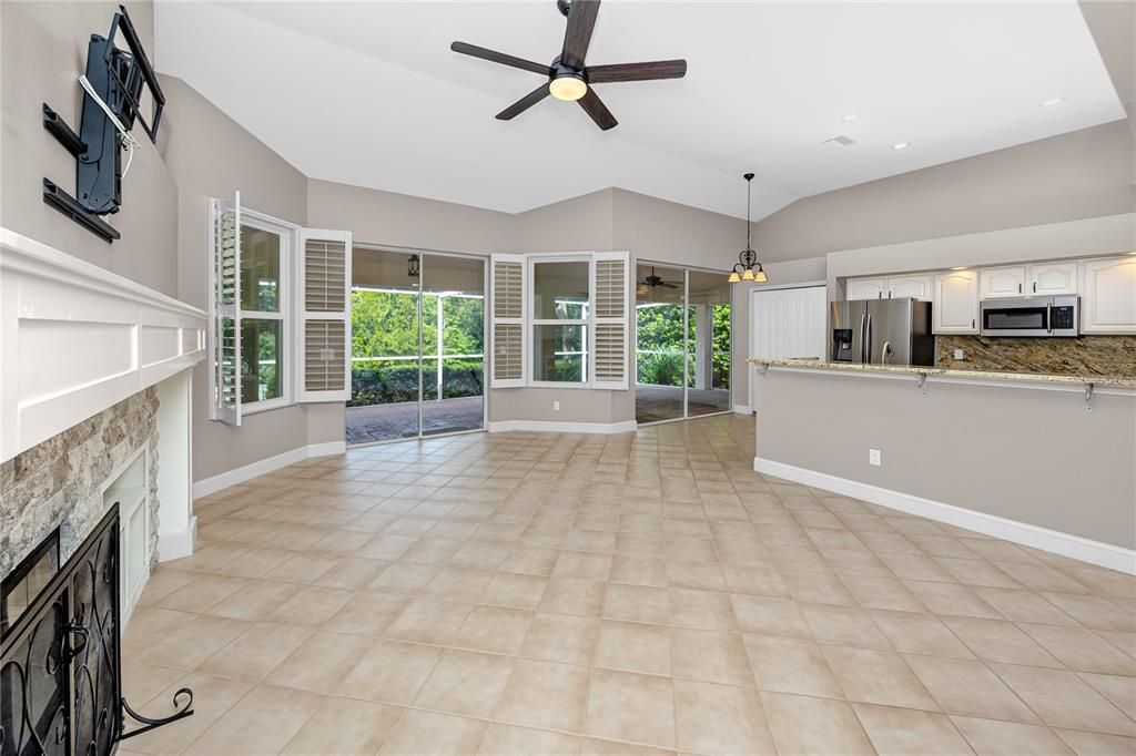 For Sale: $615,000 (4 beds, 2 baths, 2234 Square Feet)