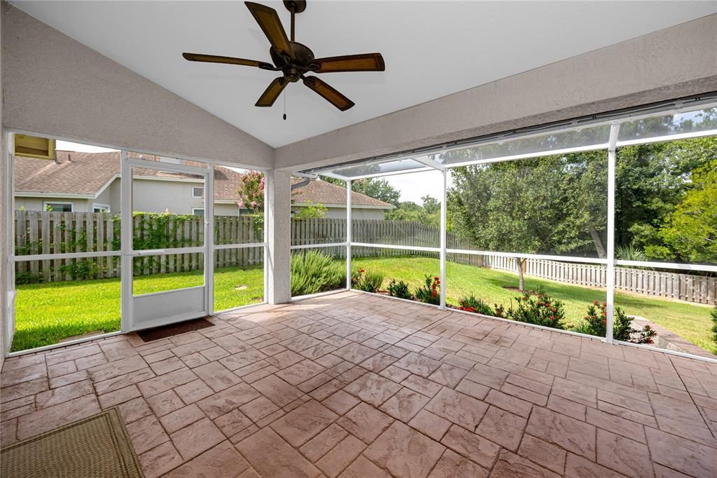 For Sale: $615,000 (4 beds, 2 baths, 2234 Square Feet)