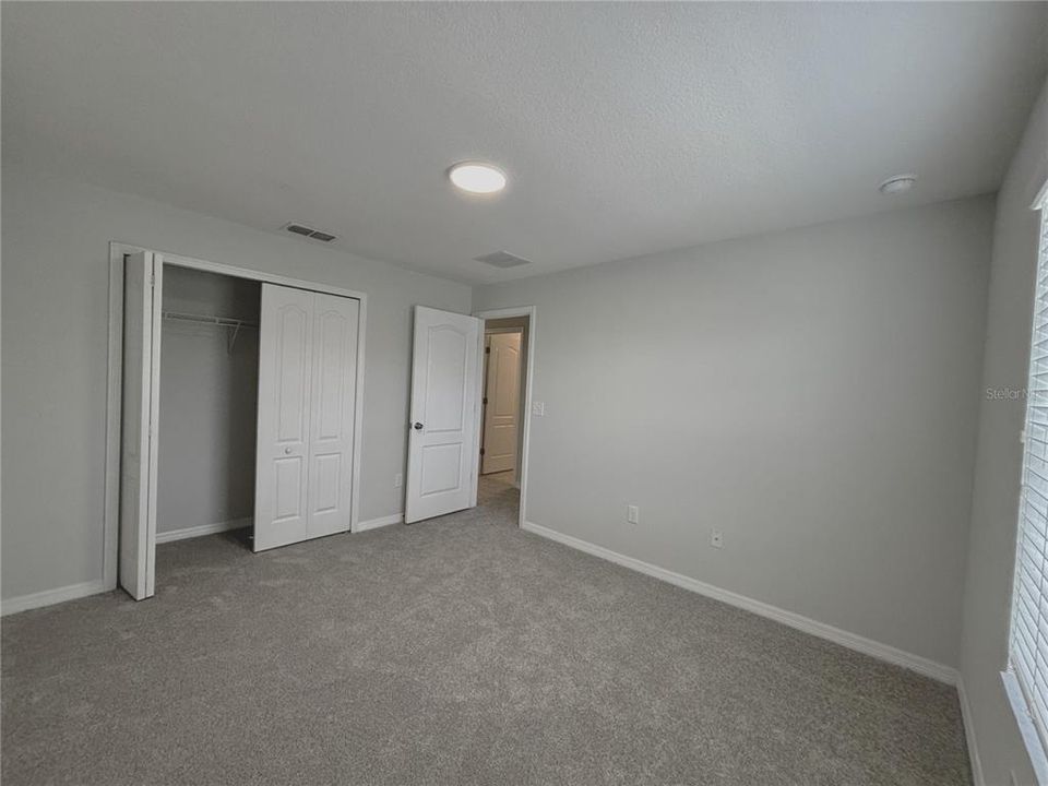 For Sale: $325,000 (3 beds, 2 baths, 1661 Square Feet)