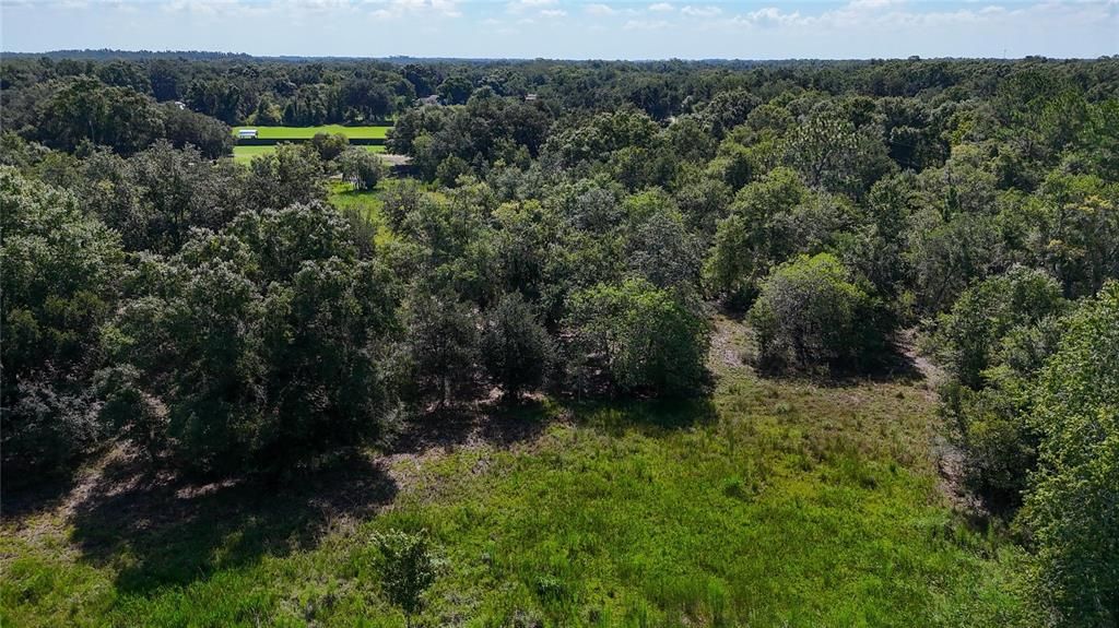 待售: $699,900 (19.47 acres)