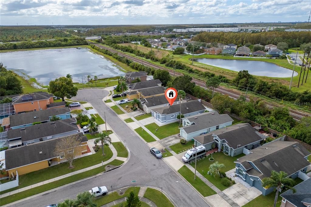 На продажу: $354,900 (3 спален, 2 ванн, 1406 Квадратных фут)