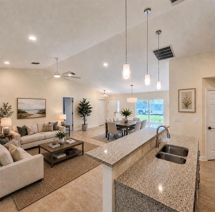 На продажу: $499,900 (3 спален, 2 ванн, 1737 Квадратных фут)