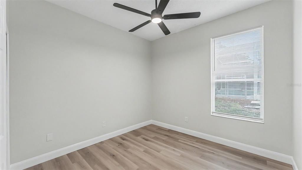 For Sale: $424,900 (6 beds, 3 baths, 2305 Square Feet)
