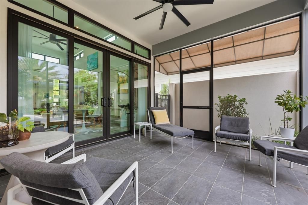 Activo con contrato: $649,805 (3 camas, 2 baños, 2016 Pies cuadrados)
