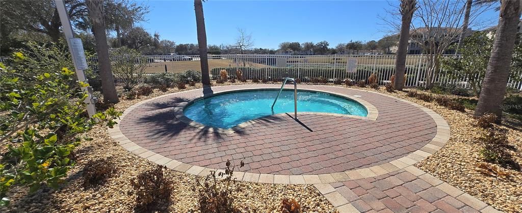 For Sale: $249,900 (2 beds, 2 baths, 1115 Square Feet)