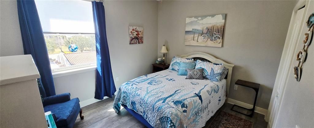 For Sale: $249,900 (2 beds, 2 baths, 1115 Square Feet)