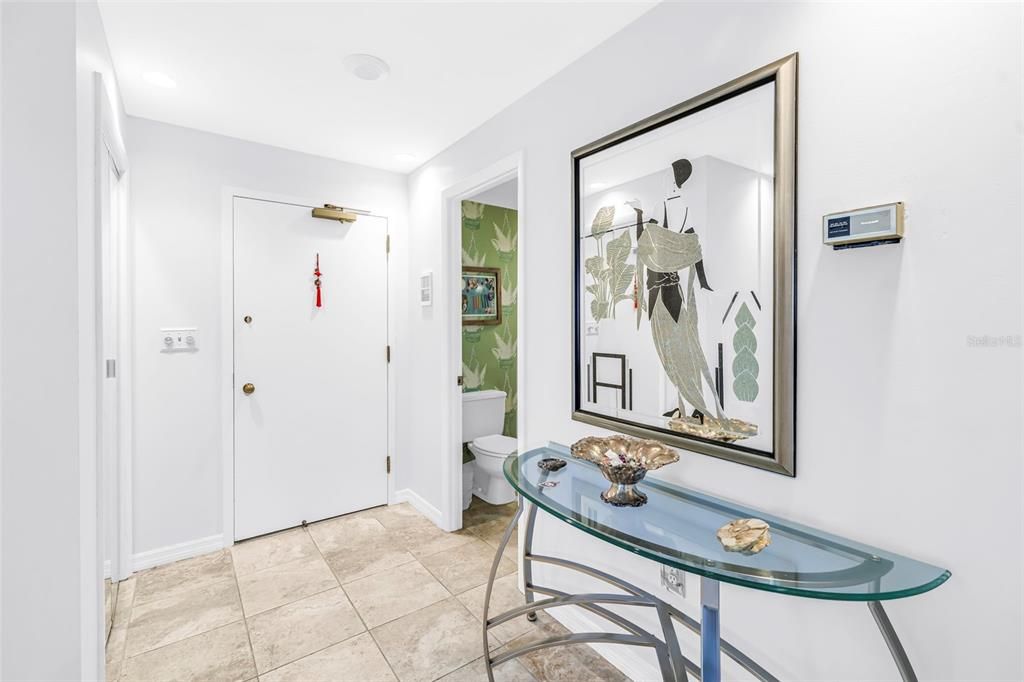 For Sale: $493,000 (1 beds, 1 baths, 1146 Square Feet)