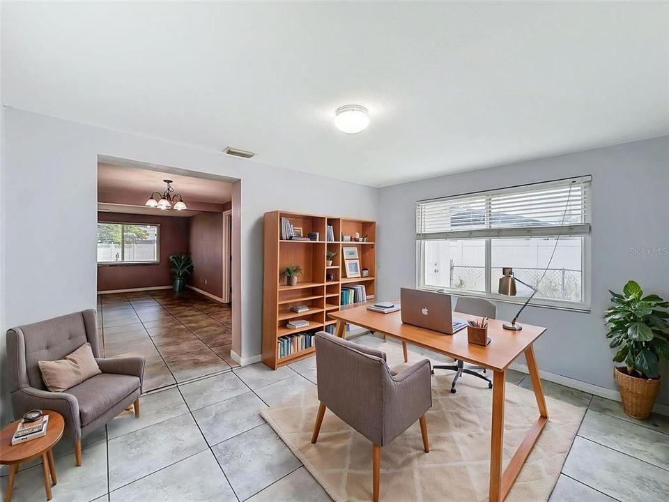 En Venta: $245,000 (2 camas, 1 baños, 1032 Pies cuadrados)