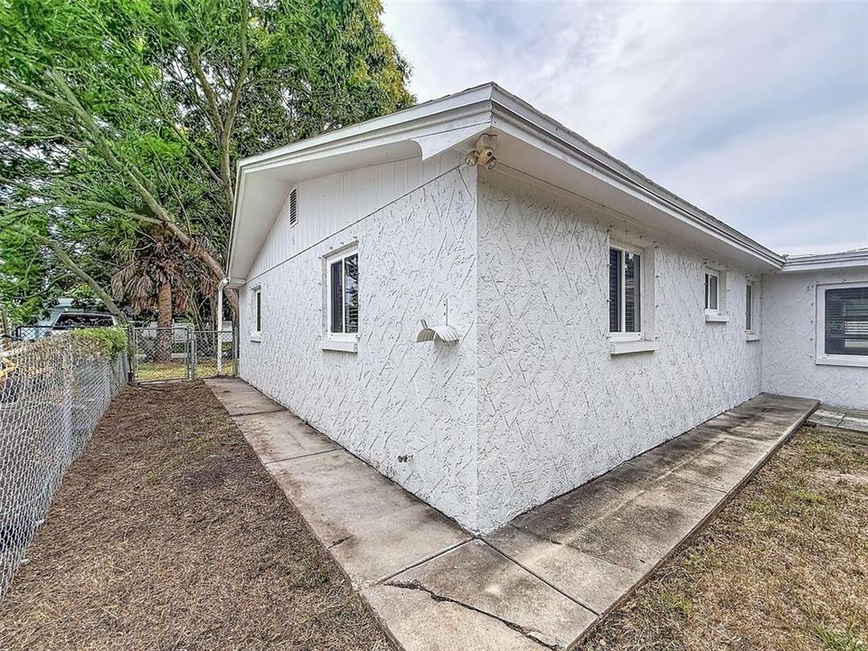 En Venta: $245,000 (2 camas, 1 baños, 1032 Pies cuadrados)