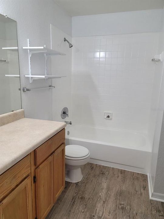 В аренду: $1,700 (2 спален, 2 ванн, 934 Квадратных фут)