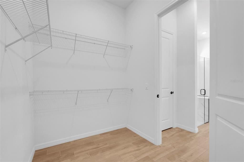 В аренду: $4,150 (3 спален, 3 ванн, 2258 Квадратных фут)