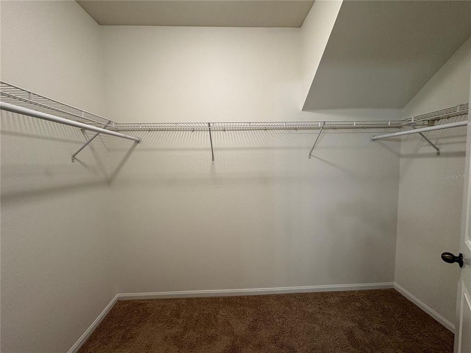 En Renta: $2,950 (4 camas, 3 baños, 1670 Pies cuadrados)