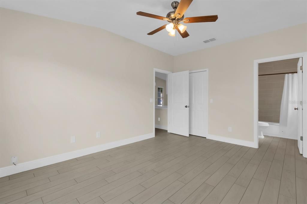 Active With Contract: $365,000 (3 beds, 2 baths, 1219 Square Feet)