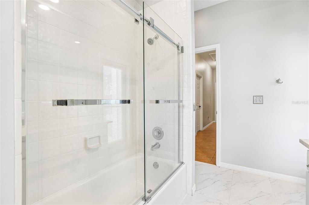 For Sale: $619,900 (4 beds, 3 baths, 2707 Square Feet)