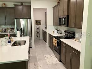 В аренду: $3,200 (4 спален, 3 ванн, 3313 Квадратных фут)