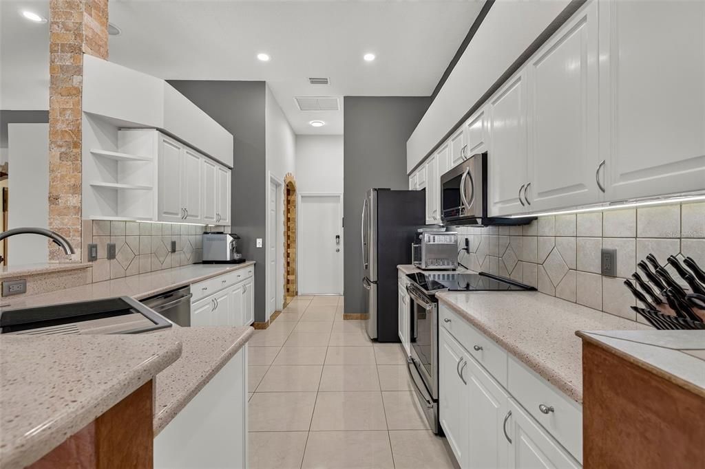 На продажу: $478,000 (3 спален, 2 ванн, 2160 Квадратных фут)