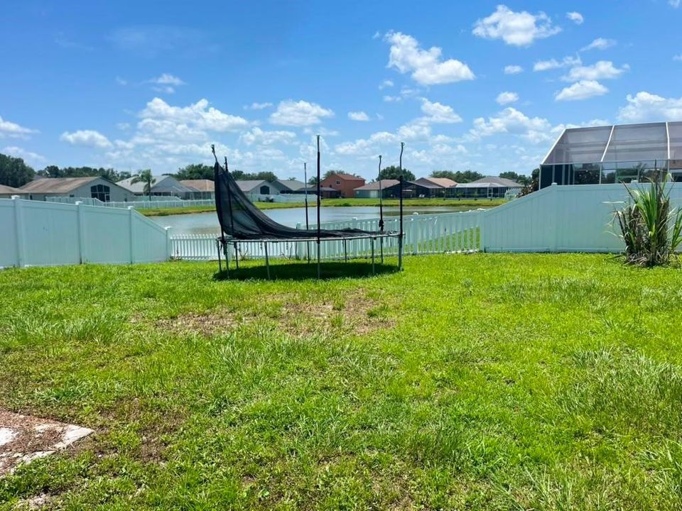 En Renta: $1,995 (3 camas, 2 baños, 1440 Pies cuadrados)