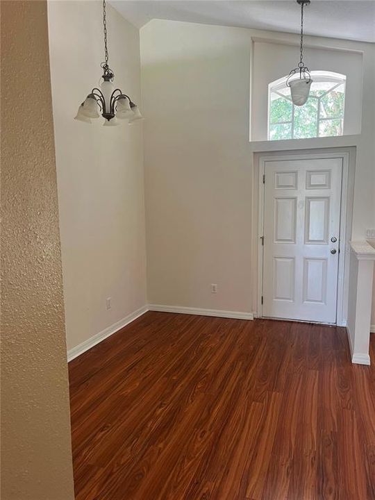 En Renta: $1,995 (3 camas, 2 baños, 1440 Pies cuadrados)